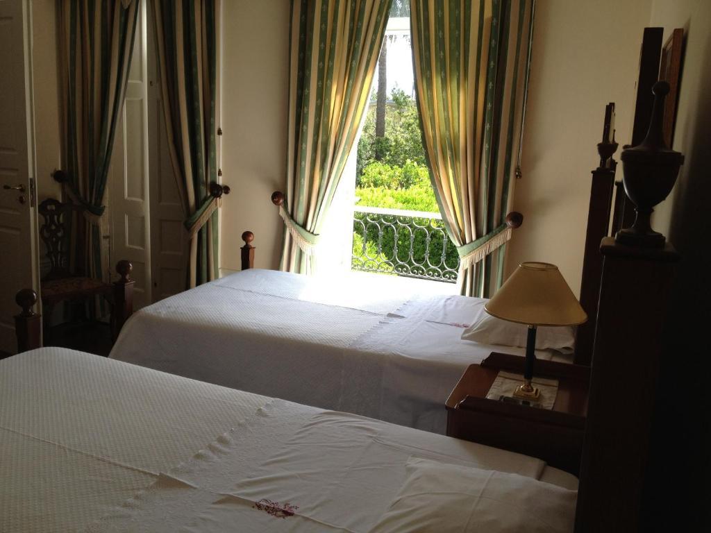 Casa Do Pinheiro - Turismo De Habitacao Hotel Ponte de Lima Bilik gambar